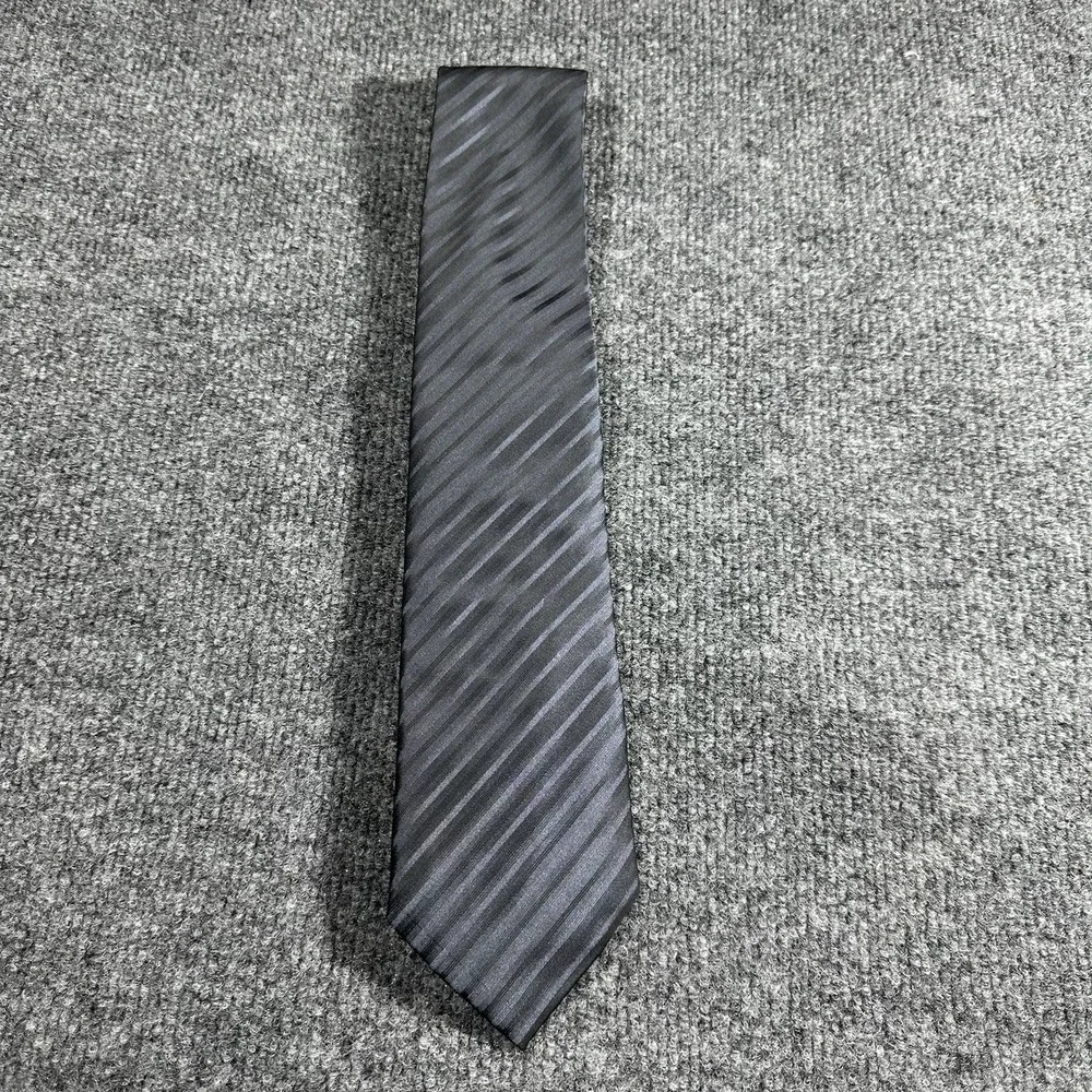 Bergamo New York Tie‎ Black Blue Silver Striped Necktie